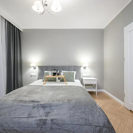 Old Town - 63m2, Riverside View - By Rentujemy *