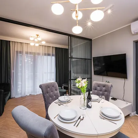 Old Town - 63m2, Riverside View - By Rentujemy