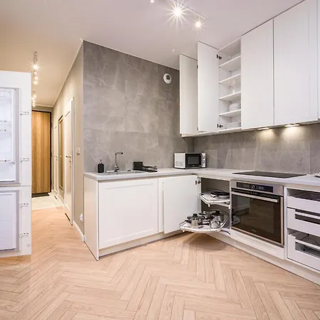 Apartmán Old Town - 63m2, Riverside View - By Rentujemy Vratislav